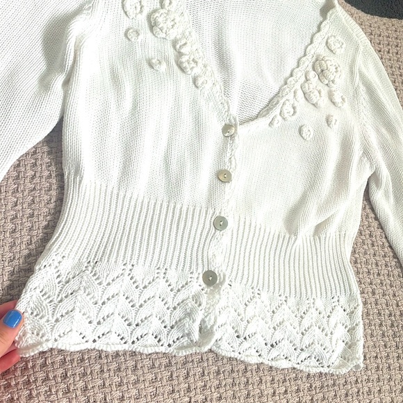 Lilly Pulitzer button up white cardigan  Large - Picture 3 of 3